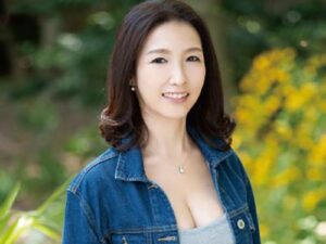 【無料 おためし エロ動画】黒木まり 旦那とは長年セックスレスで性欲の行き場がないGカップ巨乳人妻が気持ち良くなりたい一心でAVデビュー！