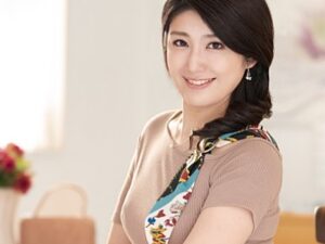 【お試し 無料 エロ動画】小島由貴】さん］可愛い人妻がAVの世界に降り立ち、ハッスルしてしまい、激しい腰振りに悶絶してしまう。