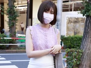 ＜人妻＞AVに出演する逞しい肉棒でジュポジュポ…服が濡れたままキスして透け乳首状態で弄られると興奮してしまう【天鹿】