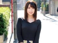 エロ漫画 同人 レビュー 天鹿 | ＜mm号＞3本の逞しいチンポに囲まれてニヤニヤ…いくらスポーツ女子でも激しいプレイは体力的にきついようです。【エロ動画 天鹿】