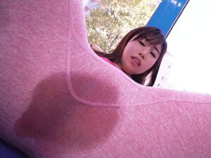 出産したばかりの人妻が…。体型を戻すためにHなエクササイズを楽しみ、暴れる！【エロ動画 天鹿】