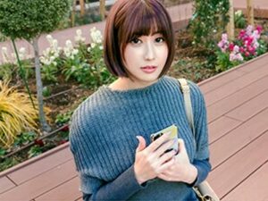 素人ハメ撮り】25歳清楚系素人娘、酔うと巨乳を揉みしだき痴態を晒す。【エロ動画 天鹿】