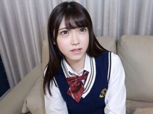 お子様のパンティが可愛い♥スレンダーボディに貧乳…幼いのに超敏感美少女を撮影！【エロ動画 天鹿】