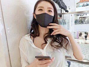 魅力的でエロティックなボディを持つ人妻…。ドMすぎて夫以外の男に好き放題に体中を攻められる…。【エロ動画 天鹿】