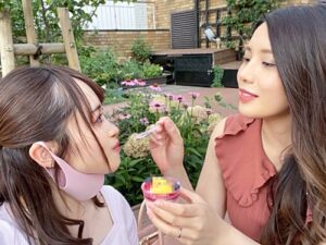 〚義姉スワッピング〛可愛い若妻達が夫を交換してビッチ全開でプリケツ見せ★★おねだりフェラしたら手マンでアクメしてガチハメ【エロ動画 天鹿】