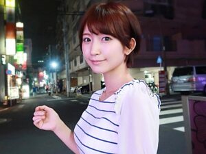 ＜素人＞巨乳ギャルゆりとラブホセックス！友達の紹介で来たE乳娘にコスプレさせてチンポ突っ込んでやりました。【エロ動画 天鹿】