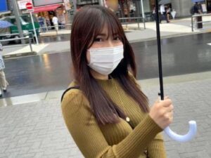 ＜素人＞乳首を強くつねられクンニされ、指を舐めたり口内でチンポをしゃぶると可愛い顔がエロく歪む。【エロ動画 天鹿】