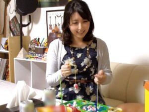 熟妻は、彼女が望んだ以上に気持ちの良い突きを楽しんだ後、注がれるザーメンに満足して終わる！【エロ動画 天鹿】