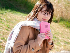 赤面しながらAV初出演を満喫し、最後は全身を攻められまくるアカップ女。【エロ動画 天鹿】