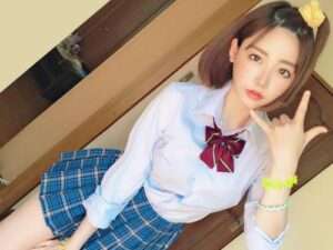 ロリータ少女]”アソコ “って本当に小さいんですね。ナカ出しOKの女子高生【エロギャルJK】！【エロ動画 天鹿】