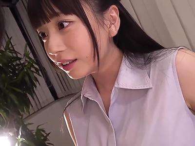 とても魅力的な後輩女性社員の誘惑に、私のペニスは興奮し、絶頂に達する。【エロ動画 天鹿】