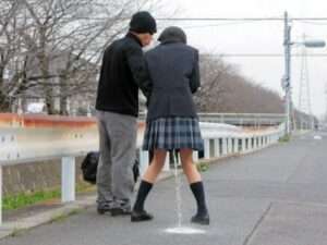 アナル×レイプ】。］いきなりアナル浣腸を注入され噴射しまくる社会人男性や女子校生…イラマチオとアナルセックスに悶絶！【エロ動画 天鹿】