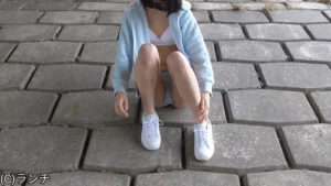 【新作 エロ動画】パンツ丸出しでも平気なJCになりたての女の子【DUGA】