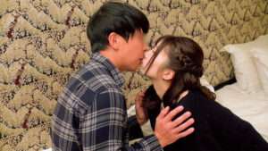 【新作 エロ動画】厳選＆連続ナカダシの巨乳美女2人のラップで素股体験！【DUGA】