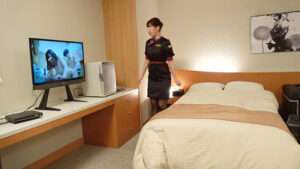 【新作 エロ動画】航空会社で働く同僚への特別サプライズ企画【DUGA】