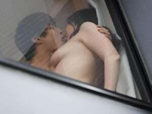 【夫婦交換】旦那以外の男とのセックスにハマっていく清楚妻…旦那とは味わったことのない快感に牝屈服し連続絶頂してしまう＜人妻NTR＞【エロ動画 天鹿】