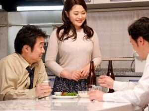 熟女NTR］妊娠中に夫の部下に中出しされた美人妻…。その日以来、毎月危険日に訪れて汚い精子を注ぎ込まれ狂わされる…。【エロ動画 天鹿】