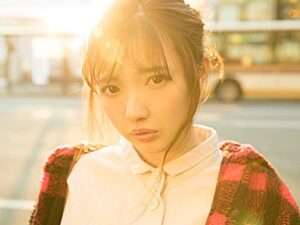 日向里菜ちゃん〚AV女優らしからぬ美乳を揉みしだき、手コキでイカされまくり☆☆☆デカ尻マッサージの後、フェラで激しくイカされまくり！【エロ動画 天鹿】