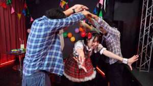 【新作 エロ動画】おじさんの童貞純情物語 恋する地下アイドル【DUGA】