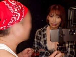 人妻を操る催眠術！近所の奥さんがエロモードに豹変！中年配信者の性奴隷となり、ネットで公開セックス！【エロ動画 天鹿】