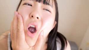 【独占 エロ動画】 139cmちびっこ娘と内縁の夫と呼ばれているオジさん