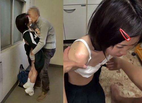 悪魔のようなおじさんは、学校帰りの中学生の女の子をアパートの廊下でからかった後、彼女を部屋に連れ帰り、本気でヤッてしまう！【エロ動画 天鹿】
