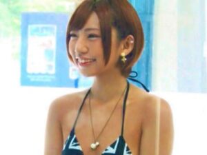 セクシー巨尻＆乳首！膣内射精されるロリ彼女の素人ナンパ動画！【エロ動画 天鹿】