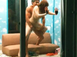 ＜MMの外からも精子をかけられた美少女＞！【エロ動画 天鹿】