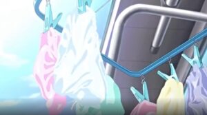 彼女は変態ビッチで、彼の留守中に他人の棒によだれを垂らして怒っている。【エロ動画 天鹿】