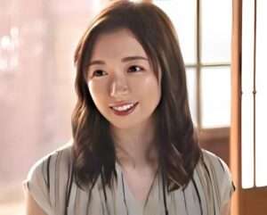 人妻：ずっと犯してみたかった清楚な美人妻、我慢できず…。”中はダメ…あぁん！犯され潮を吹くエロマンコの中には大量のザーメン！【エロ動画 天鹿】