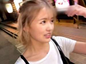 素人企画】。］騎乗位の痴女クモとロリ顔スレンダー美少女シコフロー！【エロ動画 天鹿】