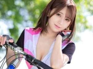 汗だくで部員を指導する熱血コーチ♡ チ○ポで部員のやる気を吸い取る！【エロ動画 天鹿】