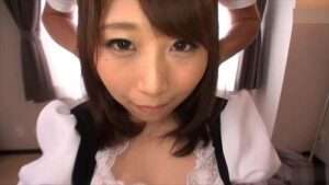 主人の欲望に身を委ね、喘ぎ、痙攣するメイド。【エロ動画 天鹿】