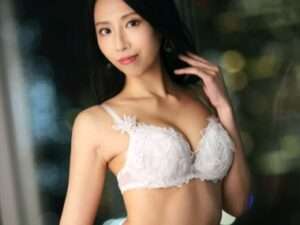 エロカワ姉妹の過激プレイ】”もっと奥まで…”男のチンポをしゃぶってイカせるジュポ！敏感なアソコはジュルジュル状態で、女汁を垂らしながらイキまくる！【エロ動画 天鹿】