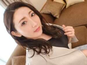 巨乳お姉さんの誘惑】ムチムチボディがたまらない！お姉さん】ムチムチボディがたまらない！セクシーすぎるお姉さん！【エロ動画 天鹿】