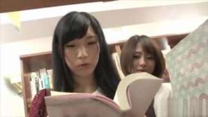 美少女が欲望を解き放ち、性的に濃密な描写に身を委ねる。【エロ動画 天鹿】