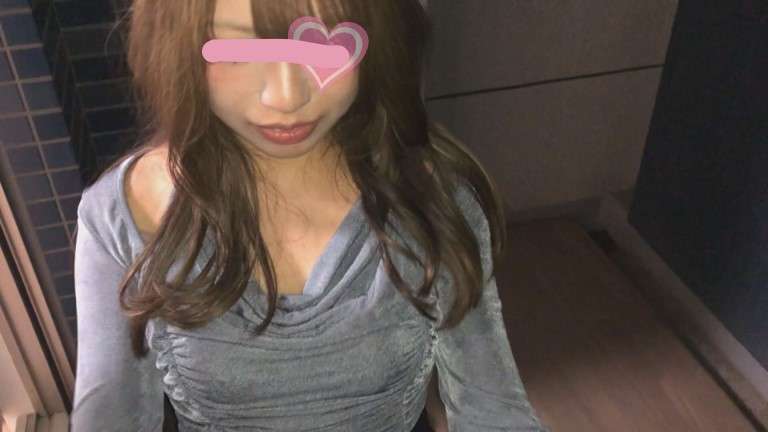 【新作 エロ動画】キャバ嬢の私生活の実態。バルコニーでボーイフレンドにフェラチオ。【DUGA】