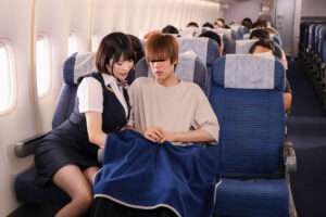 【新作 エロ動画】美人CAをホテルに誘って生ハメしたらヤリマンだった。4【DUGA】