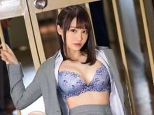 危険な誘惑】銃を突きつけられ抵抗できないスレンダー美女執行官…。バックから激しく貫かれ、声を我慢できずに快楽に堕ちる！【エロ動画 天鹿】