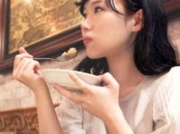 エロ漫画 同人 レビュー 天鹿 | 巨乳エステティシャンの誘惑】のページです。］