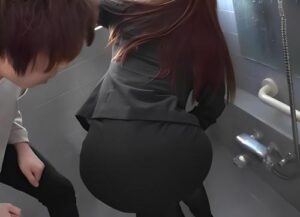 [美しいオフィスレディxクリームパイレイプ]「何をしているの？」部屋を見ている不動産業者…彼は彼の緊密な尻の無意識の誘惑に抵抗することはできず、すぐに巨大なチンポで入る立場にあります。【エロ動画 天鹿】