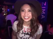 エロ漫画 同人 レビュー 天鹿|【素人】下乳丸出しのエロテキーラガールが店内で犯される！ムチムチ美尻と巨乳の看板娘が営業時間中に濃厚セックス！【エロ動画 天鹿】