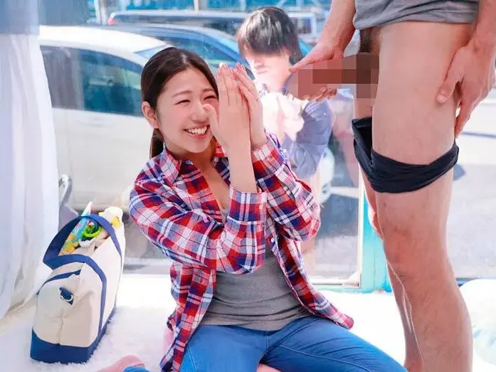 【人妻ナンパ】家族で出かける新米ママがmm号でデカ勃起ペニスを見せつける！育児に応えがちな若妻がエロくなってNTRに堕ちる【エロ動画 天鹿】